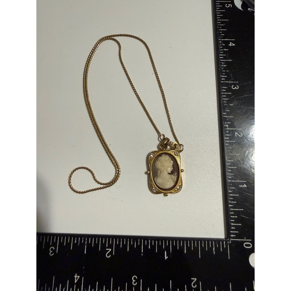 Gold Tone Cameo Necklace Victorian Style Portrait‎ Rhinestone Pendant 18 Inch